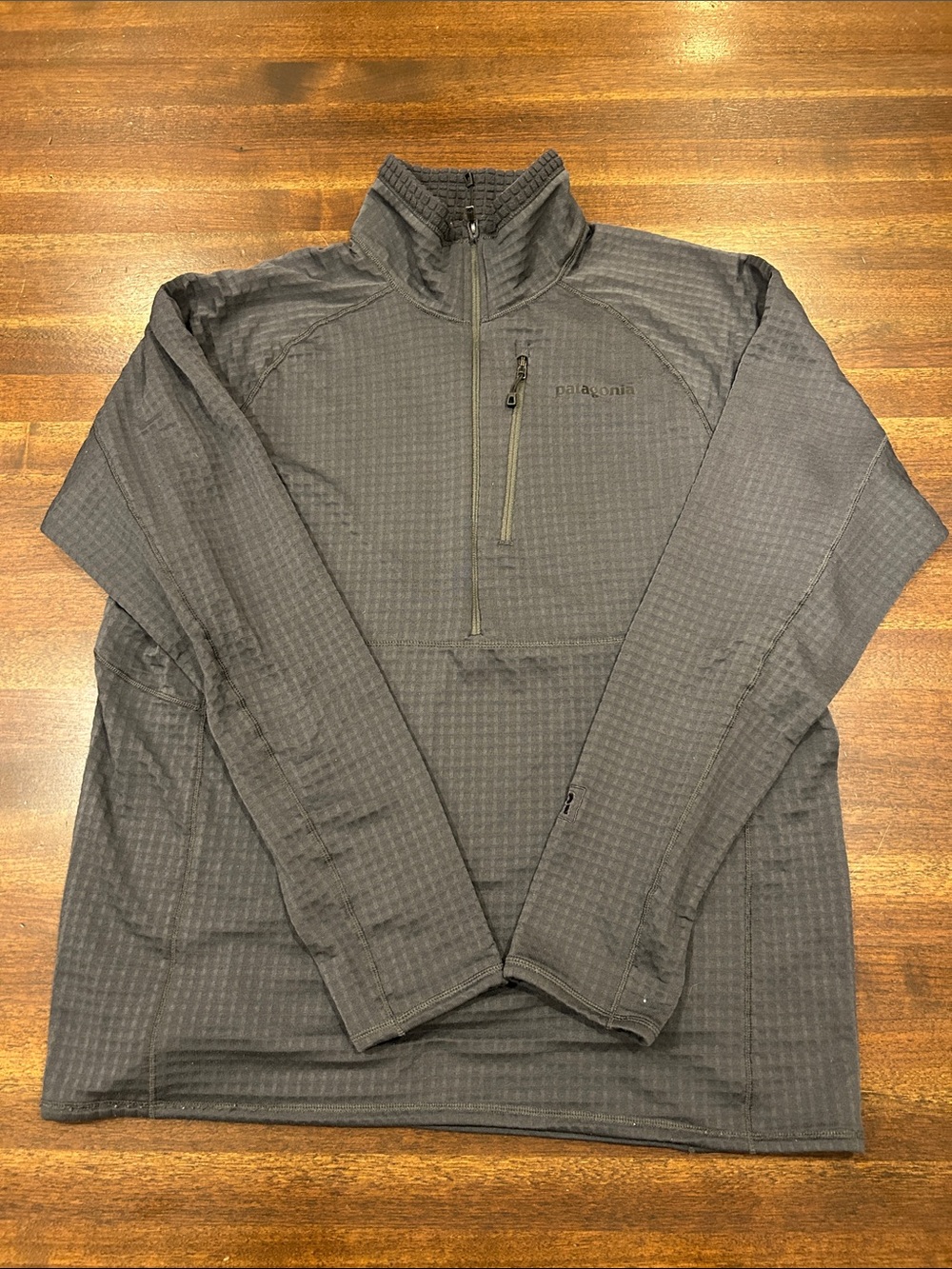 Patagonia Men’s R1 Polartec Grid Fleece Pullover